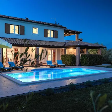 Prázdninový dům Loverka Pula