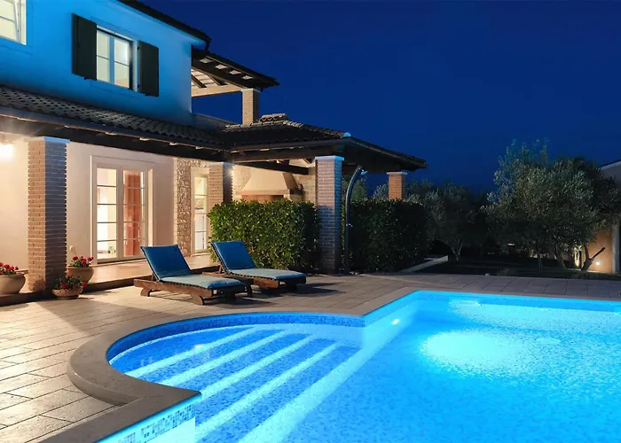 Будинок відпочинку Loverka *